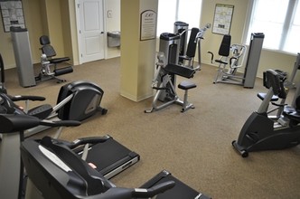 Lake Mirror Tower Apartments in Lakeland, FL - Building Photo - Interior Photo