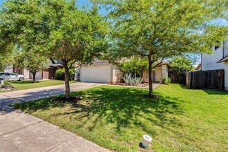 6640 Marble Creek Loop in Austin, TX - Building Photo - Building Photo