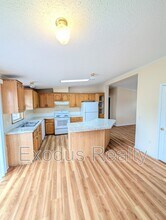 73 Forest Dr in Cameron, NC - Building Photo - Building Photo