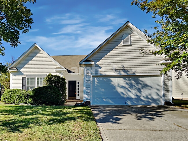 property at 12825 Beddingfield Dr