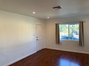 15040 Marson St in Los Angeles, CA - Building Photo - Building Photo