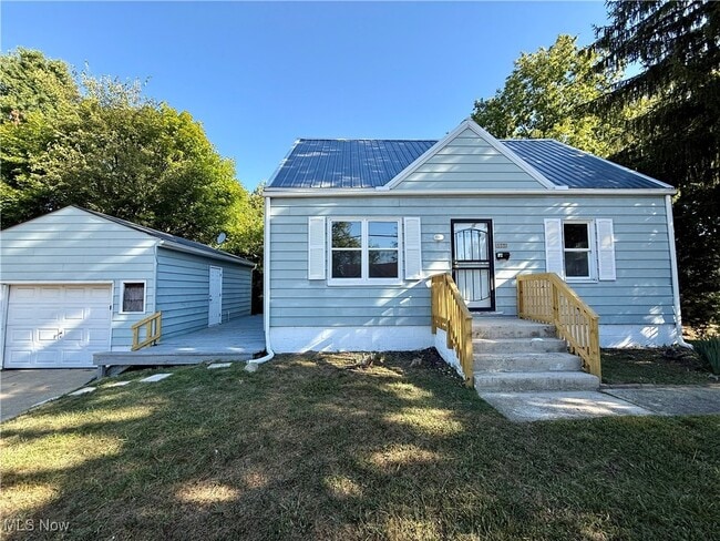 property at 1288 Hartford Ave