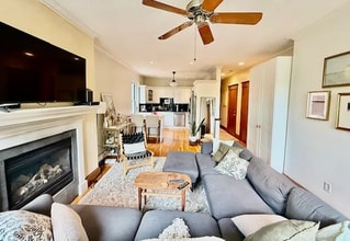 13 Worcester St, Unit 2a in Boston, MA - Foto de edificio - Building Photo