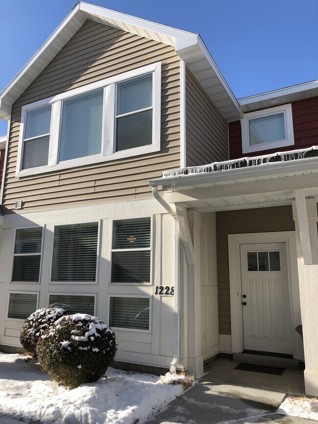 1228 W 2415 S in Nibley, UT - Building Photo - Building Photo