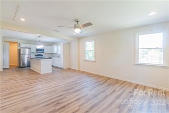 506 E Marion St in Shelby, NC - Building Photo - Building Photo