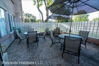 5405 Lindley- fully renovated unit in Tarzana photo'