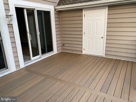 7424 Tour Dr in Easton, MD - Building Photo