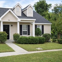 937 Laurel Oak Ct in Macon, GA - Building Photo