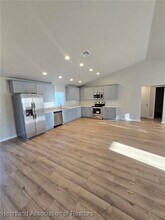 5541 Castania Dr in Sebring, FL - Building Photo - Building Photo