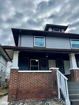 431 N Oakland Ave in Indianapolis, IN - Building Photo