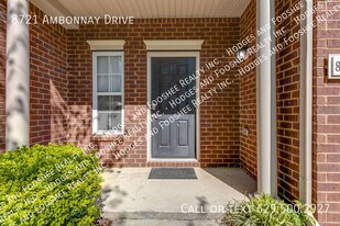 8721 Ambonnay Dr in Brentwood, TN - Building Photo