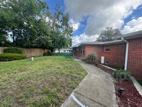 2204 Tegner Dr in Jacksonville, FL - Building Photo - Building Photo