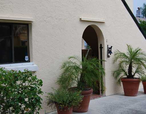 property at 1815 S Olive Ave