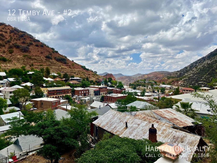 12 Temby Ave in Bisbee, AZ - Building Photo