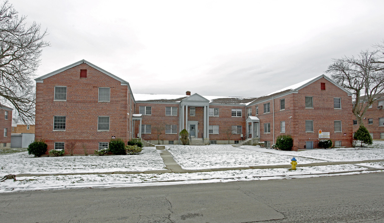320-328 Ryburn Ave in Dayton, OH - Foto de edificio