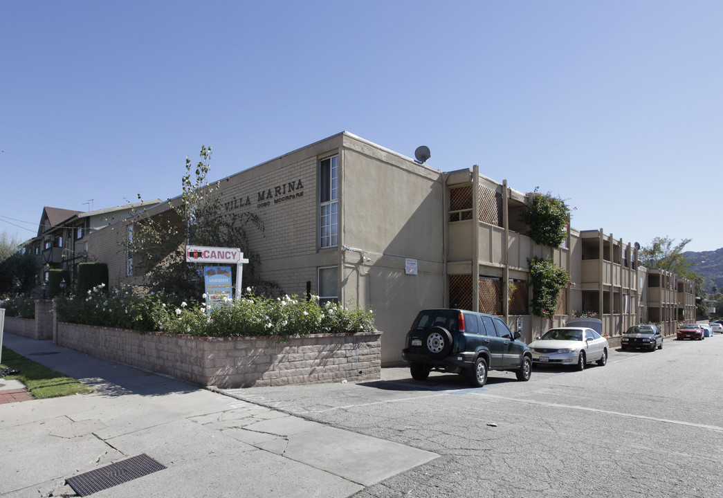 Villa Marina Apartment in North Hollywood, CA - Foto de edificio