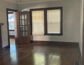 12912 Cedar Rd in Cleveland Heights, OH - Building Photo - Building Photo