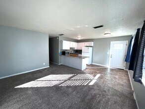 231 Poinsettia Dr in Panama City Beach, FL - Building Photo - Building Photo