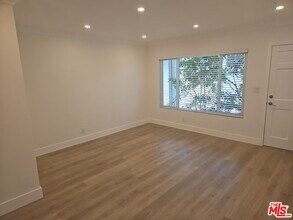 838 5th St in Santa Monica, CA - Building Photo - Building Photo