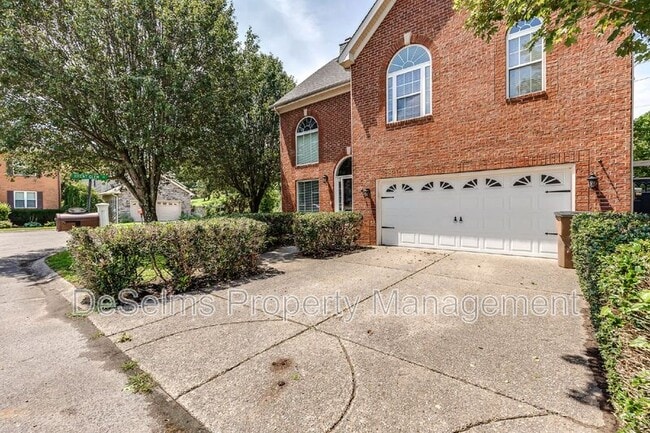 701 Brent Glen Pl in Nashville, TN - Building Photo - Building Photo