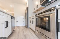 2120 Master St photo'