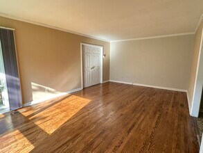 309 Tyne Ave in Murfreesboro, TN - Foto de edificio - Building Photo