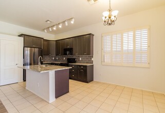 2935 E Harwell Rd in Gilbert, AZ - Building Photo - Building Photo
