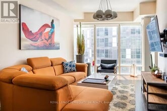 8 The Esplanade in Toronto, ON - Building Photo - Building Photo