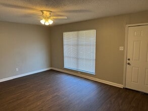 3104 Gay Blvd in Bossier City, LA - Building Photo - Building Photo