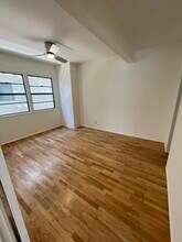 453 30th St, Unit Lower in Hermosa Beach, CA - Foto de edificio - Building Photo