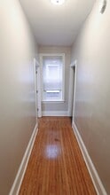 141 Manheim St., Unit 2ndFloor in Philadelphia, PA - Foto de edificio - Building Photo