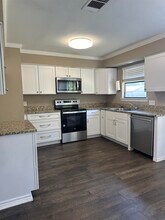 1108 Cedar Dr in Marble Falls, TX - Building Photo - Building Photo