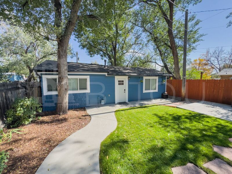 917 Bennett Ln in Colorado Springs, CO - Building Photo