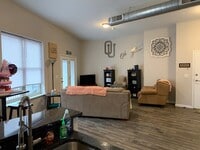 22 E State St photo'