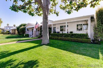 455 J Ave, Unit 1 in Coronado, CA - Building Photo - Building Photo