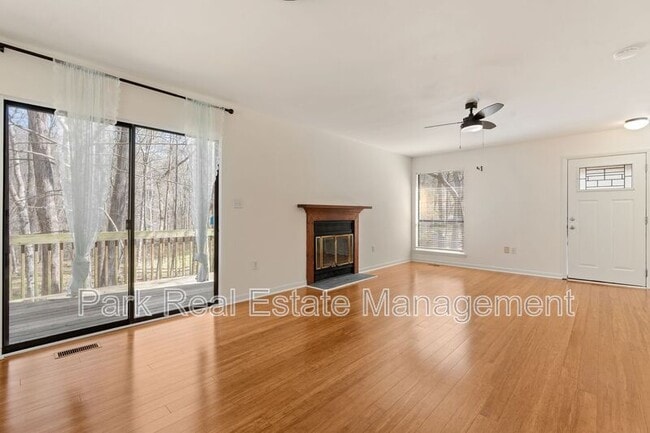 222 Poplar St in Chapel Hill, NC - Building Photo - Building Photo