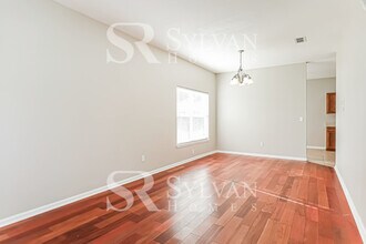 9248 Stanmoor Ln in Jacksonville, FL - Building Photo - Building Photo