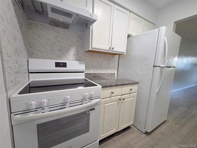 property at 1506 Cortland Dr