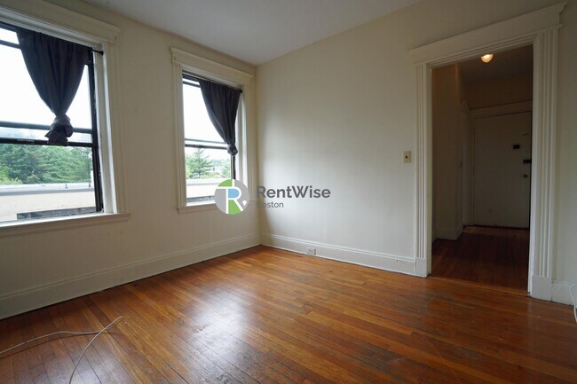 1148 Commonwealth Ave