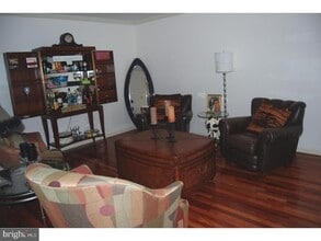 5 Fox Chase Ln in Hockessin, DE - Building Photo - Building Photo