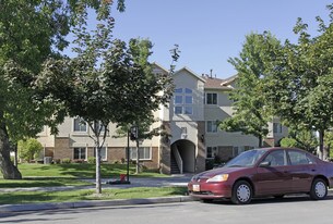Slate Canyon in Provo, UT - Building Photo
