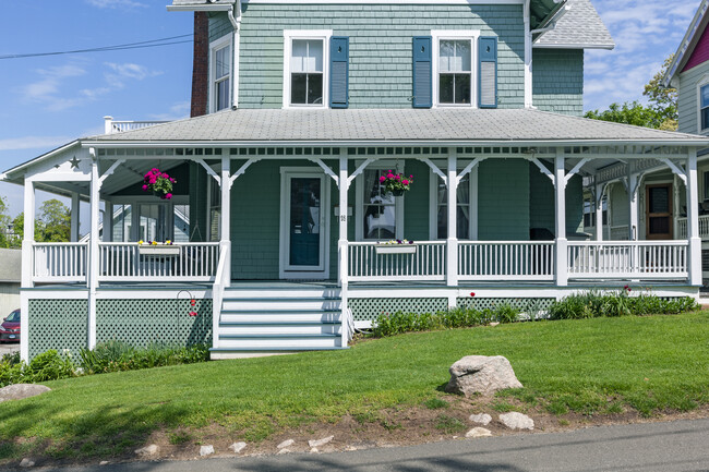 18 Prospect Hill Rd in Branford, CT - Building Photo - Building Photo