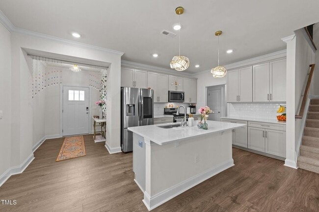 2211 Cherry Top Dr in Fuquay Varina, NC - Building Photo - Building Photo