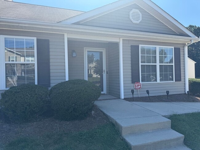 801 Remount Ct