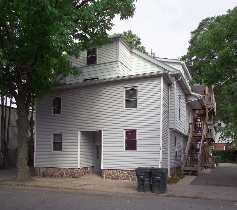 122-126 William St in Springfield, MA - Building Photo