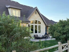 870 Healey Homestead Cir in Alpine, UT - Building Photo - Building Photo