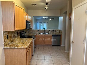 2441 W Indigo Dr in Chandler, AZ - Building Photo - Building Photo