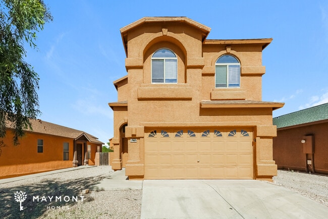 property at 5960 S Placita Picacho El Diablo