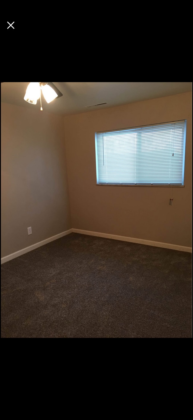 1606 McKay Way in Colorado Springs, CO - Foto de edificio - Building Photo