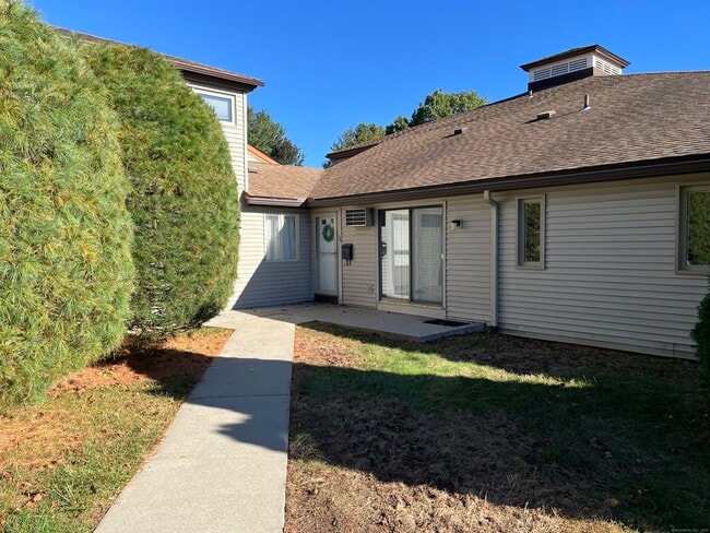 165 South St in Vernon, CT - Building Photo - Building Photo